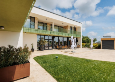Hypnose Resort By the Sea: un refugiu exclusivist între natură sălbatică și eleganță